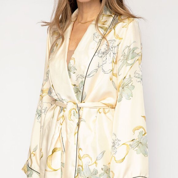 FORTE FORTE Twill Belted Jacket in Ivory Floral Print - Picture 3 of 7
